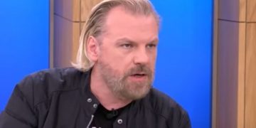 Στο νοσοκομείο με κορονοϊό ο ηθοποιός Κώστας Σπυρόπουλος