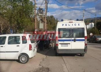 Τρελή πορεία Ι.Χ. – Ανέβηκε σε πεζοδρόμιο και παρέσυρε δύο ηλικιωμένους (pics)