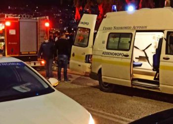 Σοβαρό τροχαίο με ένα Νεκρό-Καρφώθηκε σε δέντρο[Φωτογραφίες]