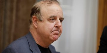 Alldaynews.gr Παύλος Χαϊκάλης: Τράκαρε με ανασφάλιστο αυτοκίνητο στην Κηφισιά