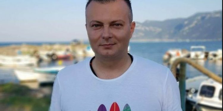 Alldaynews.gr Ανείπωτος θρήνος για τον 40χρονο Χρήστο-“Έφυγε” ένα από τα καλύτερα παιδιά