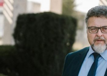 Ο γιατρός Στέλιος Κούτσιας θύμα του τραγικού δυστυχήματος σε κλινική-Καταπλακώθηκε από αναβατόριο