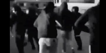 Βίντεο σοκ από άγριο ξύλο μεταξύ οπαδών στη Θεσσαλονίκη