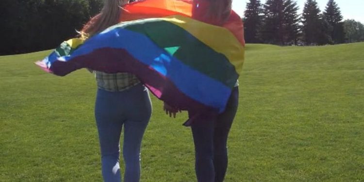 Alldaynews.gr Βόλος: Νεαρός και επίσημα γυναίκα με απόφαση Δικαστηρίου