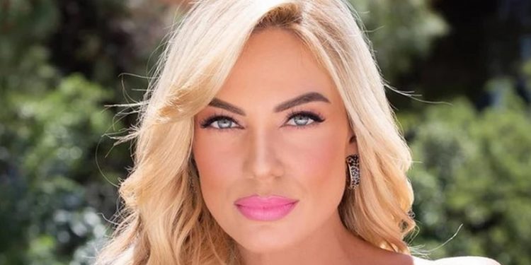 Δύσκολες ώρες για την Ιωάννα Μαλέσκου μετά τον εμβολιασμό με AstraZeneca