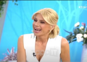 Δύσκολες ώρες για την Κατερίνα Καραβάτου[video]