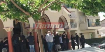 Θρήνος στην κηδεία της 35χρονης Αναστασίας που “έφυγε” άδικα απο τον κορονοϊό[photos]