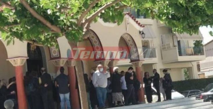 Θρήνος στην κηδεία της 35χρονης Αναστασίας που “έφυγε” άδικα απο τον κορονοϊό[photos]