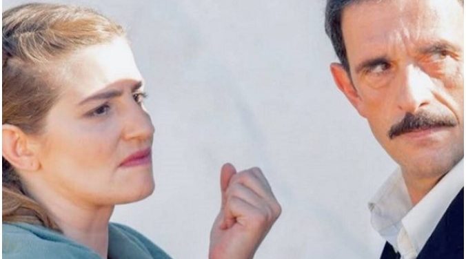 Άγριες Μέλισσες spoiler: Καταρρέει η Ελένη από την αποκάλυψη σοκ στη φυλακή από τον Βόσκαρη