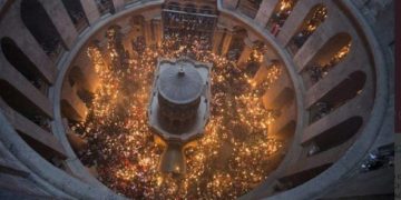 Άγιο Φως: Live εικόνα από τον Πανάγιο Τάφο