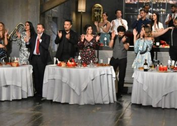 Σπύρος Παπαδόπουλος: Όταν έγινε τσακωμός στην εκπομπή για ένα τσιφτετέλι-Το περιστατικό που δεν είδαμε