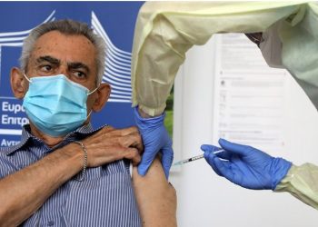 Νεκρός ο πρώτος πολίτης που εμβολιάστηκε στην Κύπρο