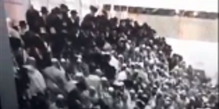 Σοκαριστικές Εικόνες: Δύο νεκροί και πάνω από 100 τραυματίες μετά την κατάρρευση εξέδρας σε συναγωγή κοντά στην Ιερουσαλήμ