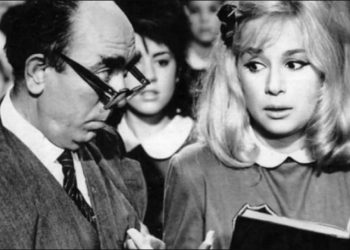 Χτυποκάρδια στο θρανίο: Το σκηνοθετικό λάθος της ταινίας που δεν κατάλαβε κανείς