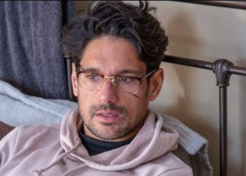 Αγγελική: Ο Δημήτρης σκότωσε τον πατέρα της Αγγελικής και τον έθαψε στον κήπο