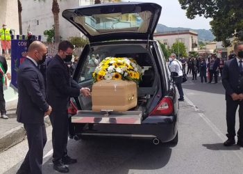 Ανείπωτη τραγωδία: Που είναι η μαμά και ο μπαμπάς; Ρωτάει το 5χρονο αγοράκι που επέζησε απο το δυστύχημα