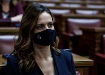 Αχτσιόγλου: Στην ευχέρεια του εργοδότη η 10ωρη εργασία