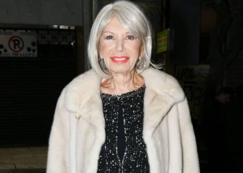 Ρίκα Διαλυνά: «O Άγιος Δημήτριος με έσωσε από την εντατική»