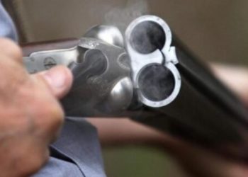 Τραγωδία πριν Λίγο: 59χρονος Πρώην Αστυνομικός αυτοκτόνησε με δίκαννο-Τι έγραψε σε σημείωμα