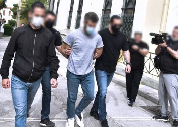 «Τον σκότωσα γιατί φοβόμουν λευχαιμία από… μάγια» λέει ο 32χρονος δολοφόνος