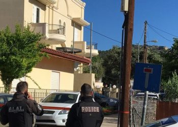 Έγκλημα στα Γλυκά Νερά: Στραγγάλισαν την 20χρονη δίπλα στο μωρό της μπροστά στον άντρα της-Κρέμασαν μέχρι και τον σκύλο[video]