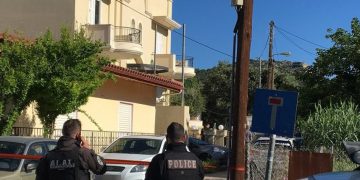 Έγκλημα στα Γλυκά Νερά: Στραγγάλισαν την 20χρονη δίπλα στο μωρό της μπροστά στον άντρα της-Κρέμασαν μέχρι και τον σκύλο[video]