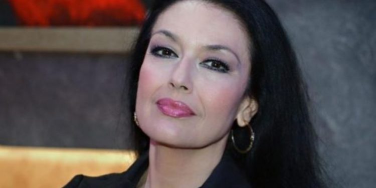 Alldaynews.gr Ελένη Φιλίνη: Δύο φορές έφτασα κοντά στο θάνατο-Ήμουν πολύ σοβαρά