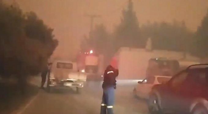 Alldaynews.gr fotia φωτιά Γεράνεια Όρη, Σχίνο Λουτράκι Κορινθία