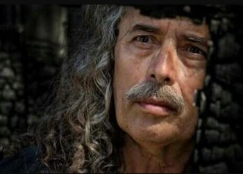 Θρήνος: Πέθανε ο Αντώνης Φραγκιαδάκης – Ο «Πατέρας» του τραγουδιού «Πάντα θλιμμένη χαραυγή»