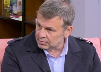 Απόστολος Γκλέτσος: «Καλόγρια θα την κάνω την κόρη μου; Της αρέσουν τα αγόρια και πολύ καλά κάνει»[video]