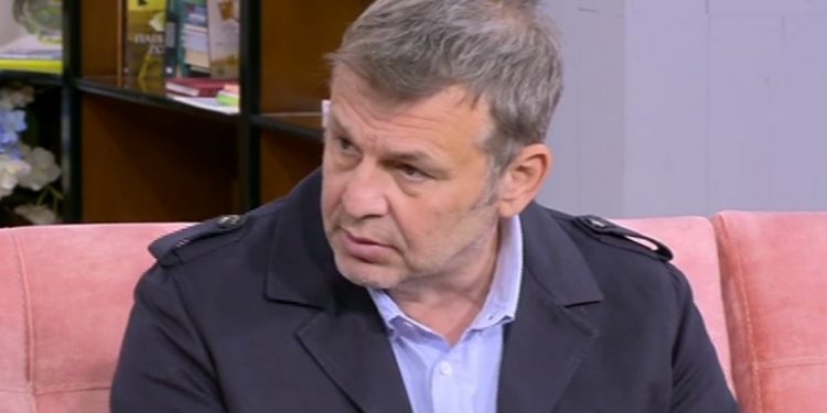 Απόστολος Γκλέτσος: «Καλόγρια θα την κάνω την κόρη μου; Της αρέσουν τα αγόρια και πολύ καλά κάνει»[video]