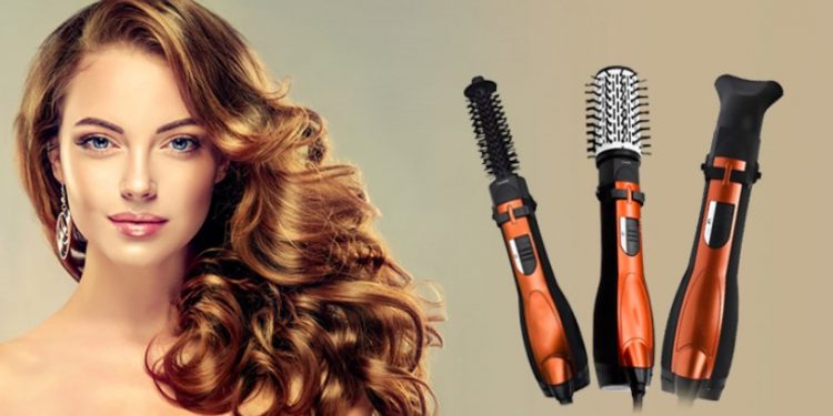 Alldaynews.gr Επιτέλους και στην Ελλάδα! Η νέα ηλεκτρική βούρτσα 3 σε 1 για στέγνωμα, ίσιωμα, μπούκλες που μπήκε σε όλα τα σπίτια