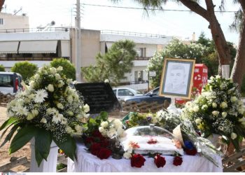 Γιώργος Καραϊβάζ-Ανατριχιαστικό: 40ημερο μνημόσυνο στο σημείο της Δολοφονίας του[Φωτογραφίες]