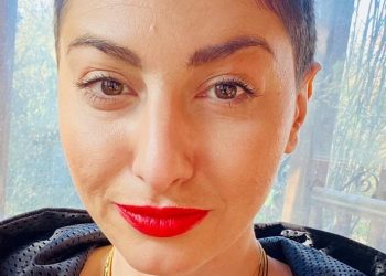 Ρεγγίνα Μακέδου: «Ακόμα μια μέρα που κέρδισα τον καρκίνο»[video]