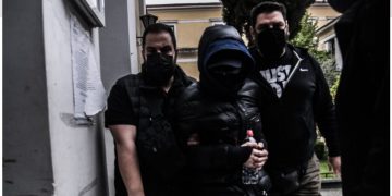 Alldaynews.gr Πάσχα στον Κορυδαλλό ο Μένιος Φουρθιώτης