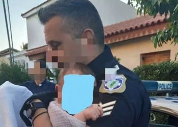 Γλυκά Νερά: Η εικόνα που ραγίζει καρδιές λίγο μετά την αποκάλυψη της δολοφονίας της Κάρολάϊν