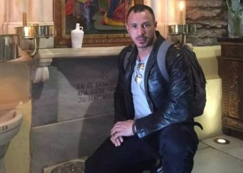 Θρήνος στο σπίτι του Τάσου Μπερδέση-Τι λένε η θεία και η ξαδέλφη του[video]