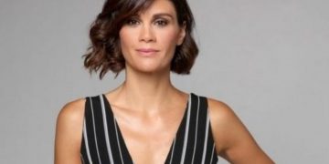 Alldaynews.gr Έξαλλη η Άννα Μαρία Παπαχαραλάμπους με τους ισχυρισμούς του Φιλιππίδη