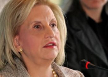 Θρήνος για την Φάνη Πάλλη Πετραλιά-Πέθανε ο σύζυγός της, Νίκος Πάλλης