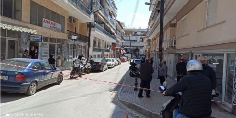 Alldaynews.gr ΠΡΙΝ ΑΠΟ ΛΙΓΟ: Σκότωσε τη μητέρα του και αυτοκτόνησε (pics)