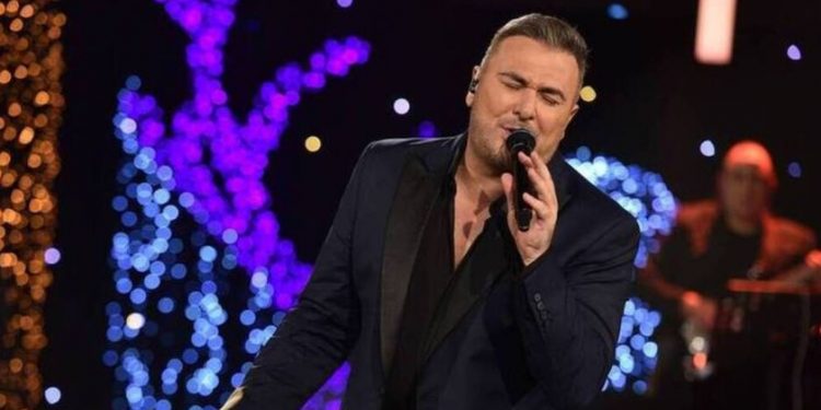 Alldaynews.gr Δύσκολες ώρες για τον Αντώνη Ρέμο-Βαρύ πένθος για τον τραγουδιστή