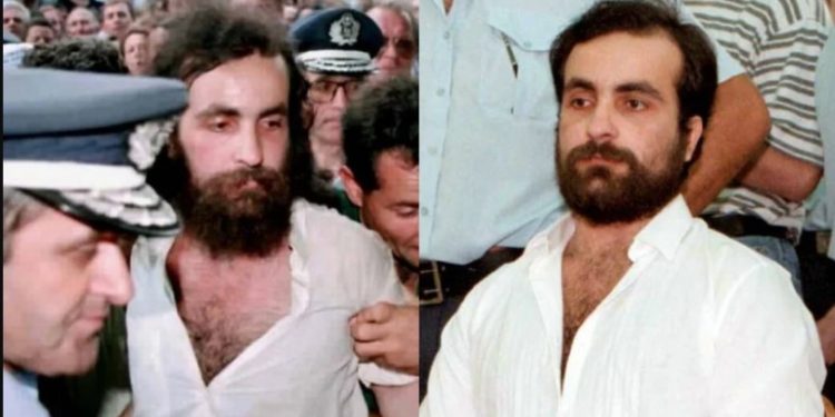 Alldaynews.gr Θεόφιλος Σεχίδης: Τεμάχισε μάνα, πατέρα, αδελφή, γιαγιά, θείο και έψυξε τα μυαλά τους για να τα μελετήσει