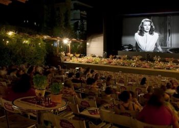 Πότε και πως θα λειτουργήσουν τα θερινά σινεμά