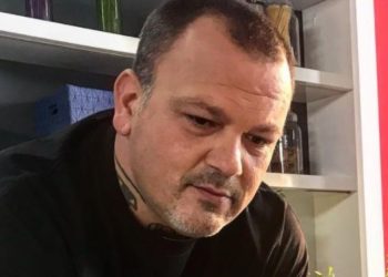 Δημήτρης Σκαρμούτσος: «Το παιδί μου έπρεπε να βαφτιστεί στο νοσοκομείο»-Το σοβαρό πρόβλημα υγείας