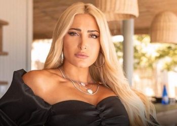 Ιωάννα Τούνη: Κάνει Room Service στη Μύκονο και Κολάζει![photos]