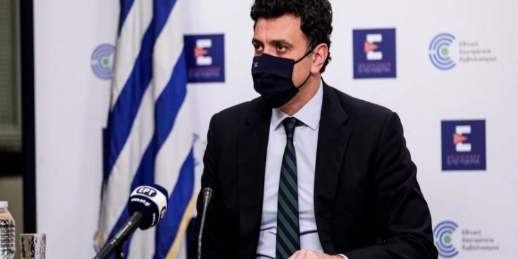 Κικίλιας: «Ανοίγουν όλα τα εμβόλια και για τους 30-44» (vid)