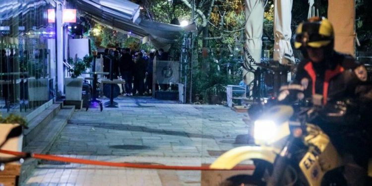 Καυγάς στη Χαλκιδική: 25χρονος έβγαλε όπλο και τραυμάτισε συνομήλικο και 20χρονο