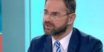 Σάλος με Μπαλάσκα: «Είναι βλάκας, αν έπαιρνε την αστυνομία δεν θα πήγαινε ούτε τέσσερα χρόνια φυλακή» (vid)