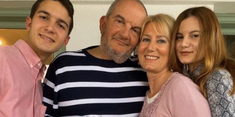 Νατάσα Παζαΐτη-Κώστας Καραμανλής: Τα δίδυμά τους έγιναν 18[video]