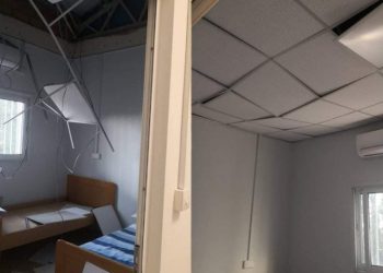 Πέρασε ελικόπτερο και… κατέρρευσε ταβάνι σε ανακαινισμένο νοσοκομείο της Κύπρου![Φωτογραφίες]